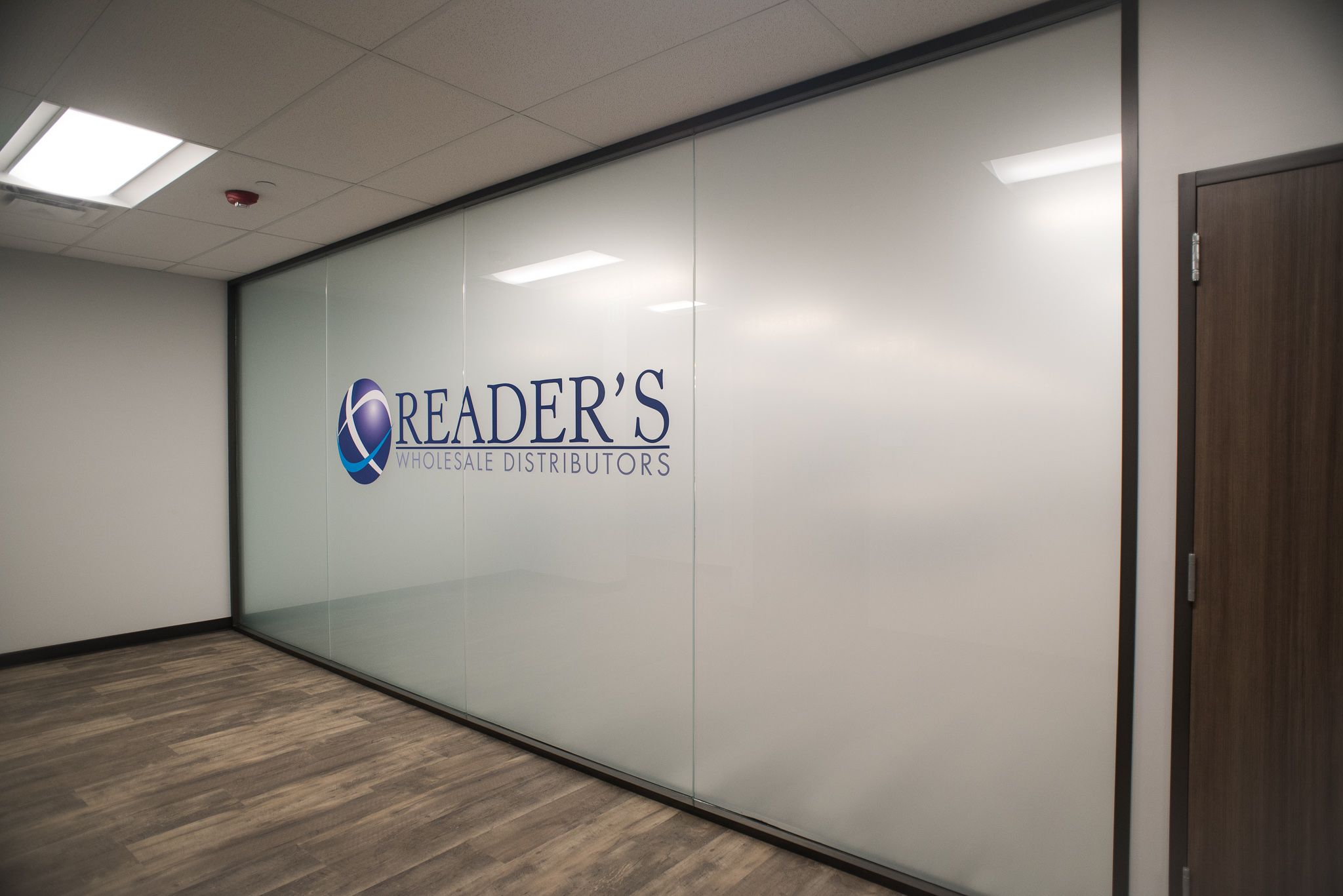 READER'S WHOLESALE DISTRIBUTORS LTD. Mohle Design